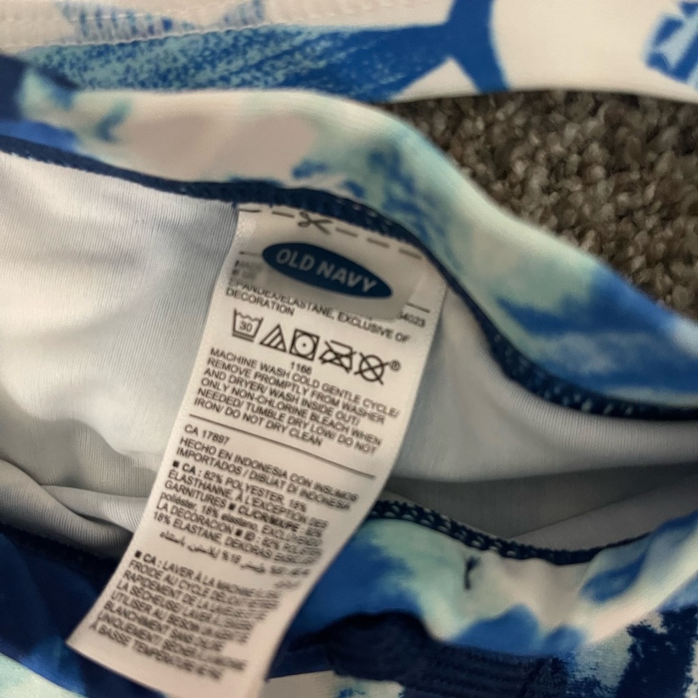 Blue Shark Print Rash Guard Set - Picture 3 of 3